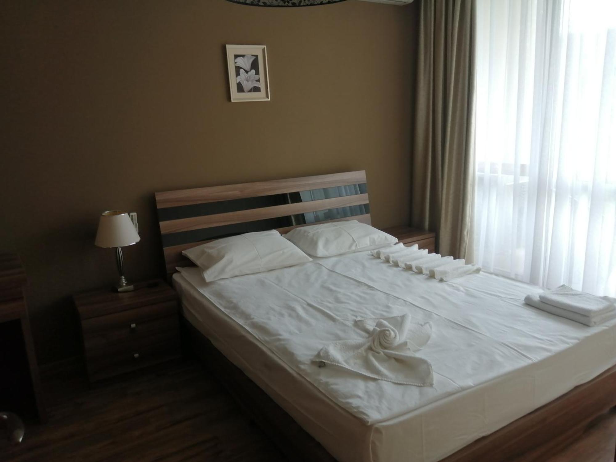 Апартхотел Голдън Лайн Aparthotel Golden Sands Bagian luar foto